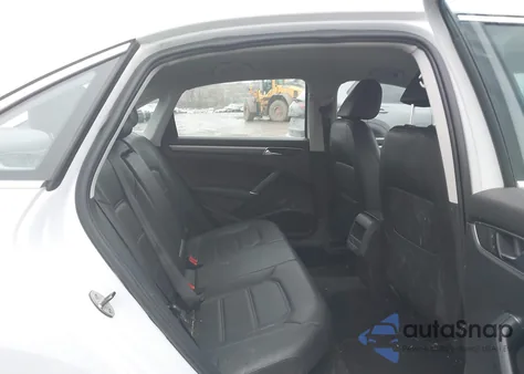 2017 Volkswagen Passat 1.8T R-Line from USA, damaged, VIN 1VWDT7A33HC077253